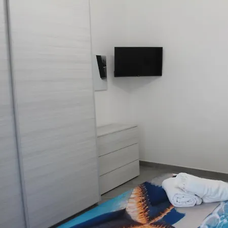 80062 Cute House - De Vivo Realty Di Sorrento